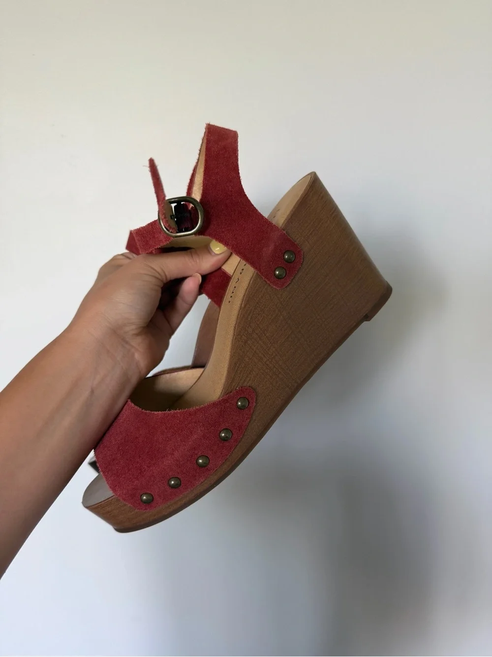 Lucky Brand Red Suede Platform Wedge Sandals Size 7M